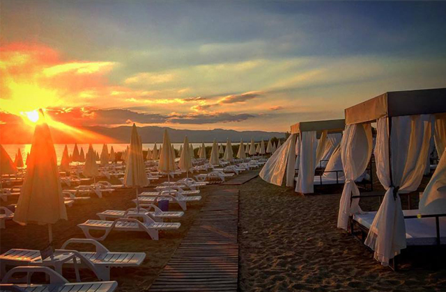 Coca Resort / Slivnica Beach